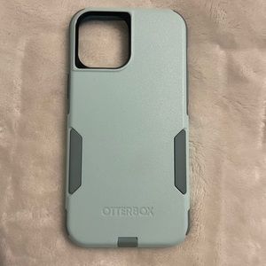 iPhone 12 Pro Max otterbox commuter